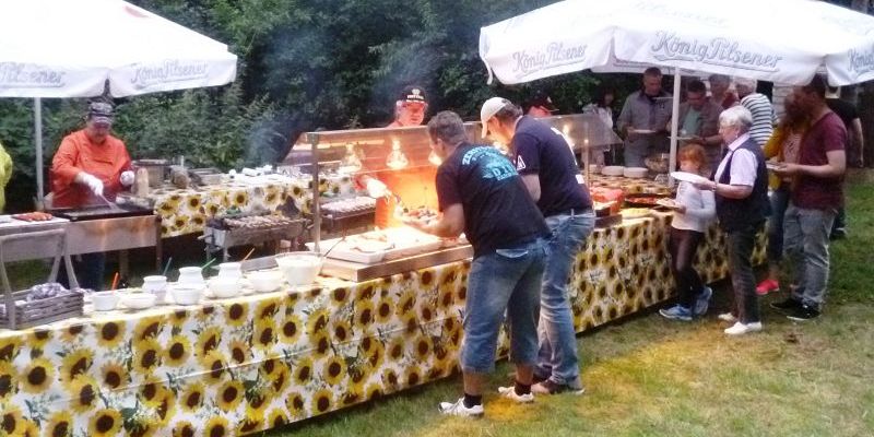 Grillen am Teich Südwinsen Juli`16 002.JPG