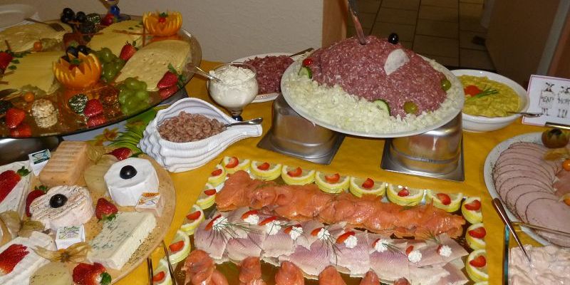 2.16 Frühstück W. John April 12 018.jpg