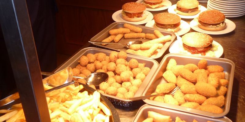 Lecker Fast- und Fingerfood frisch vor Ort zubereitet!