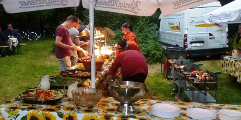 Grillen am Teich Südwinsen Juli`16 029.JPG