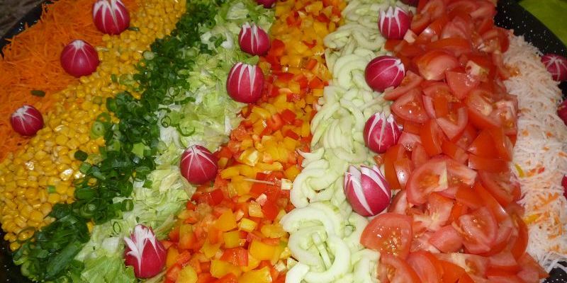 Kein Grillbuffet ohne frische Salate!