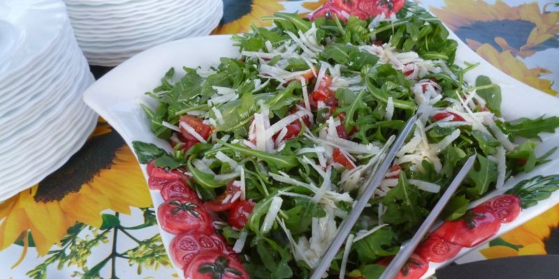 Kein Grillbuffet ohne frische Salate!