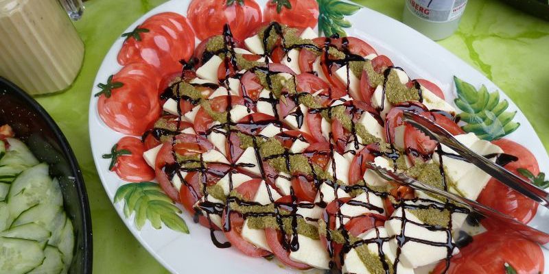 Kein Grillbuffet ohne frische Salate!